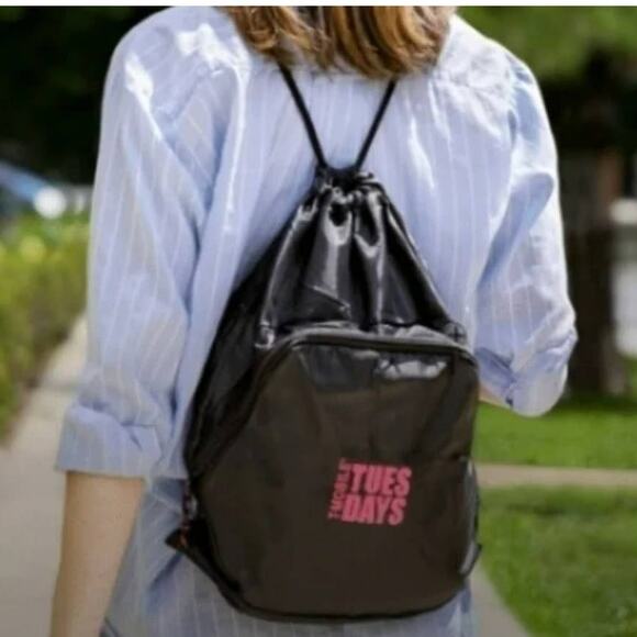 T-Mobile Black Lightweight Drawstring Backpack Zipper Compartment Pink Logo -New - Picture 2 of 8